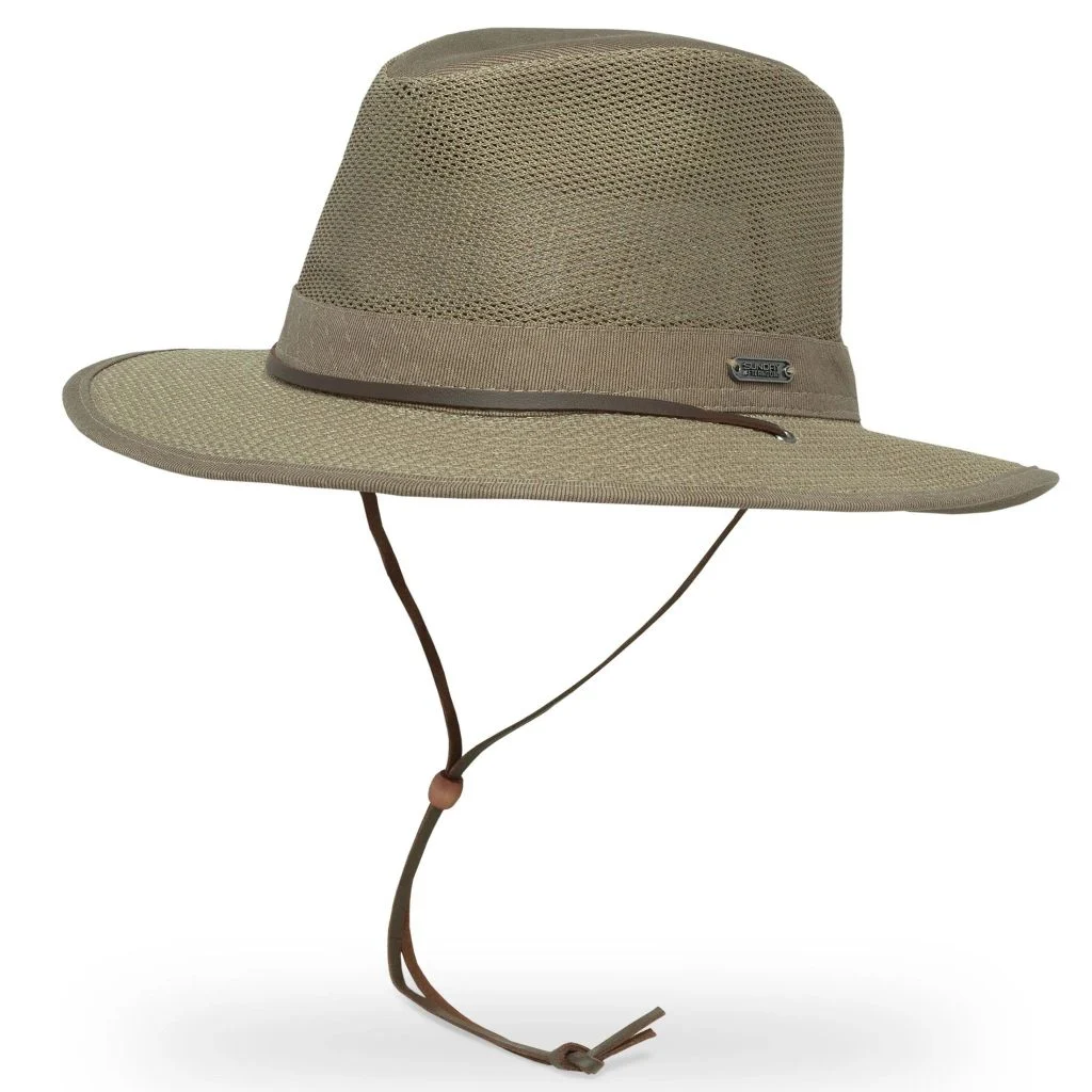 Nón rộng vành EASYBREEZER HAT màu Saddle | Sunday Afternoons từ Golf